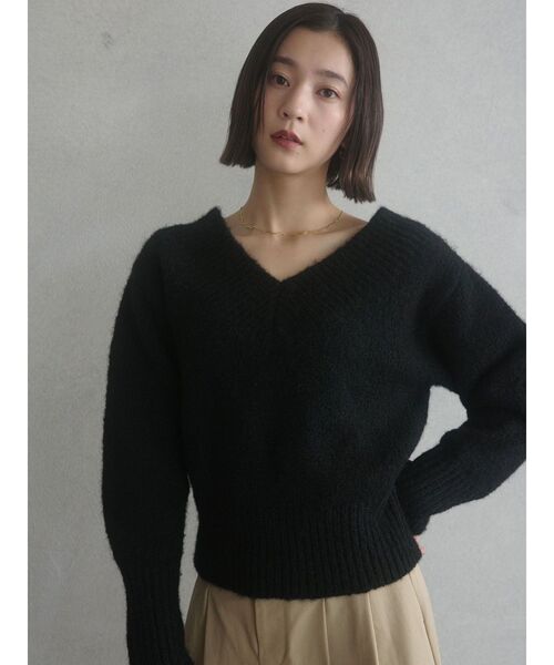 LAGUNAMOON（ラグナムーン）の「【WEB限定】Vネックカラーショートニットプルオーバー（ニット/セーター・レディース・グレー/ブルー/ブラック/ピンク/ホワイト・FREE）」の19枚目の写真