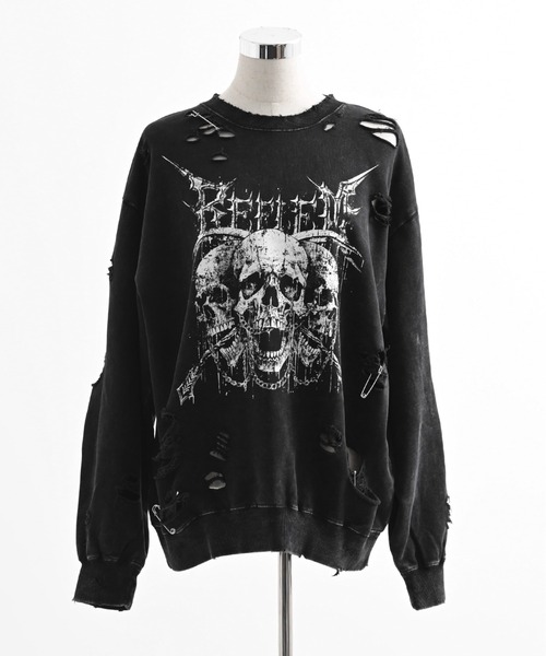 REFLEM（レフレム）の「『REFLEM/レフレム』スカルプリントダメージPO/プルオーバースウェットシャツ（スウェット・レディース・グレー/ブラック・FREE）」の11枚目の写真
