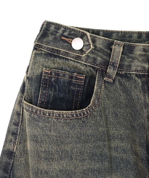 ANAP(アナップ)の「ニータック デザイン ウィンテージ加工 ワイド デニム パンツ(デニムパンツ・レディース・ブルー・M/S)」の5枚目の写真