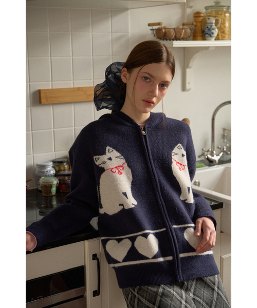 LETERIE（レテリー）の「LETERIE CAT HOODIE KNIT ZIP-UP_NAVY（パーカー・レディース・ネイビー・FREE）」の3枚目の写真