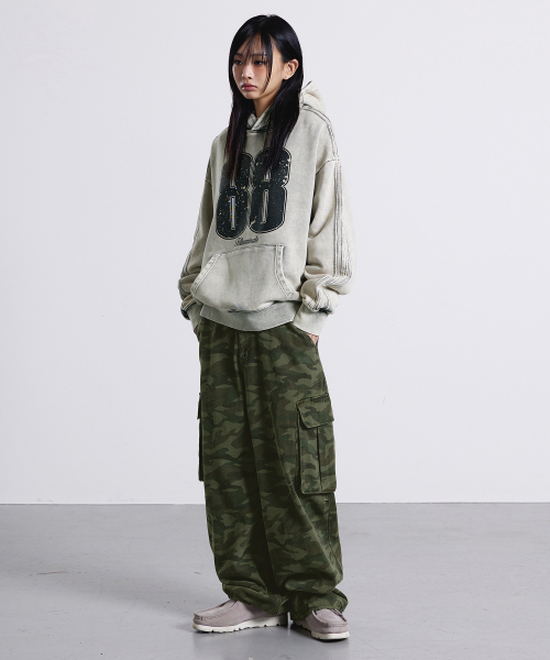 F.ILLUMINATE(フィルミネイト)の「ミリタリーカーゴパンツ-カーキ(その他パンツ・レディース・その他・LARGE/SMALL/MEDIUM)」の4枚目の写真