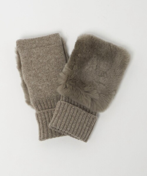 UNITED ARROWS（ユナイテッドアローズ）の「レッキスラビットファー フィンガーレスグローブ（手袋・レディース・ダークグレー/ダークブラウン/ベージュ・FREE）」の8枚目の写真