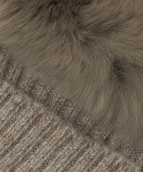 UNITED ARROWS（ユナイテッドアローズ）の「レッキスラビットファー フィンガーレスグローブ（手袋・レディース・ダークグレー/ダークブラウン/ベージュ・FREE）」の13枚目の写真