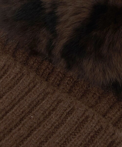 UNITED ARROWS（ユナイテッドアローズ）の「レッキスラビットファー フィンガーレスグローブ（手袋・レディース・ダークグレー/ダークブラウン/ベージュ・FREE）」の16枚目の写真