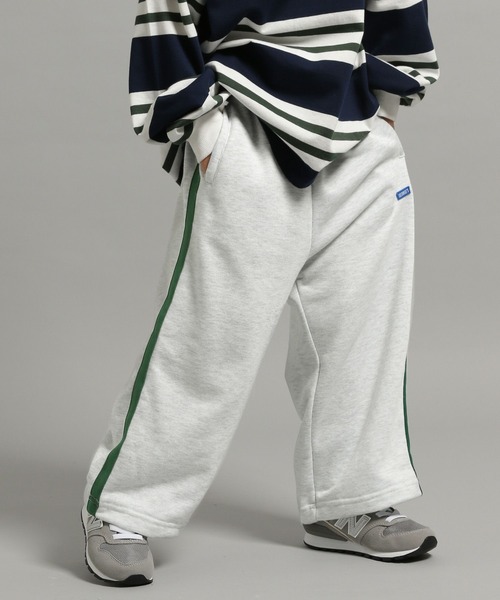 GEORGE'S（ジョージズ）の「【KIDS】裏毛ラインワイドパンツ（その他パンツ・キッズ・ブラック/ホワイト系その他・110/130/150）」の12枚目の写真