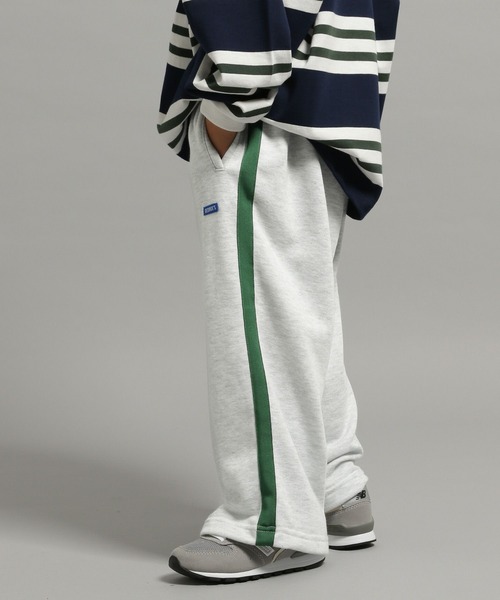 GEORGE'S（ジョージズ）の「【KIDS】裏毛ラインワイドパンツ（その他パンツ・キッズ・ブラック/ホワイト系その他・110/130/150）」の13枚目の写真