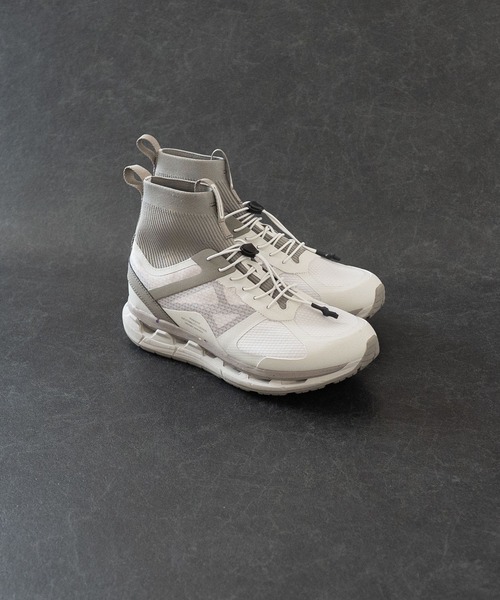 メルボーイ MOISTHROUGH360 特許取得・通気防水システム採用”モイスルー360