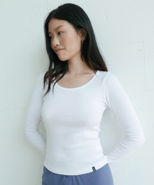 DEARSTALKER(ディアストーカー)の「D. BASIC BABY ROUND-NECK LONG TEE - 3 COLOR(Tシャツ/カットソー・レディース・ホワイト/ブラック/グレー・FREE)」の4枚目の写真