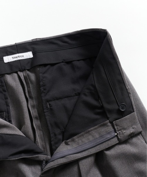 NewAnce(ニュアンス)の「【NewAnce】Two Tuck Slacks Cargo Pants(カーゴパンツ・メンズ・グレー/ブラック・S/M/L)」の17枚目の写真