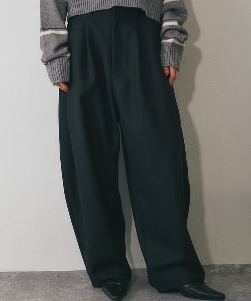 ANOTHER S（アナザーエス）の「ミックスカルゼサイドタックコクーンパンツ（スラックス・レディース・ブラウン/ライトグレー/ブラック・FREE）」の4枚目の写真