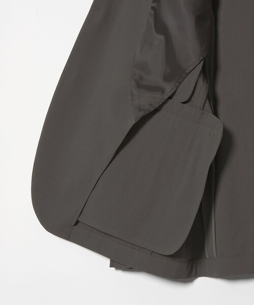 BEAUTY&YOUTH UNITED ARROWS（ビューティーアンドユースユナイテッドアローズ）の「【WEB限定】 360°MASTER スマート 2B ジャケット セットアップ対応 撥水 ストレッチ ウォッシャブル（セットアップ・メンズ・ダークグレー/ベージュ/ネイビー/ブラック・S/M/L/XL）」の10枚目の写真