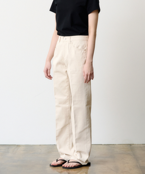 DENMADE(デンメイド)の「(WOMEN) DEN0653 Crease Chino Pants (Natural Cream)(その他パンツ・レディース・その他・S/M/XS)」の3枚目の写真