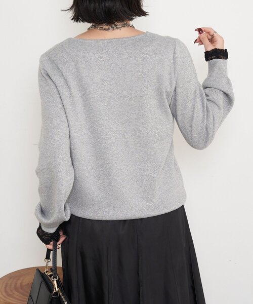 Jena espace merveilleux（ジェナ　エスパスメルヴェイユ）の「【春まで着れる】ラメプレーティングVニット（ニット/セーター・レディース・ライトグレー/ベージュ/ブルー系その他・FREE）」の11枚目の写真