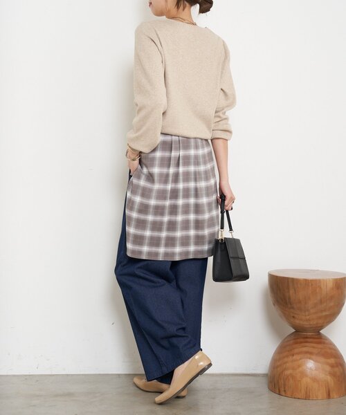 Jena espace merveilleux（ジェナ　エスパスメルヴェイユ）の「【春まで着れる】ラメプレーティングVニット（ニット/セーター・レディース・ライトグレー/ベージュ/ブルー系その他・FREE）」の21枚目の写真