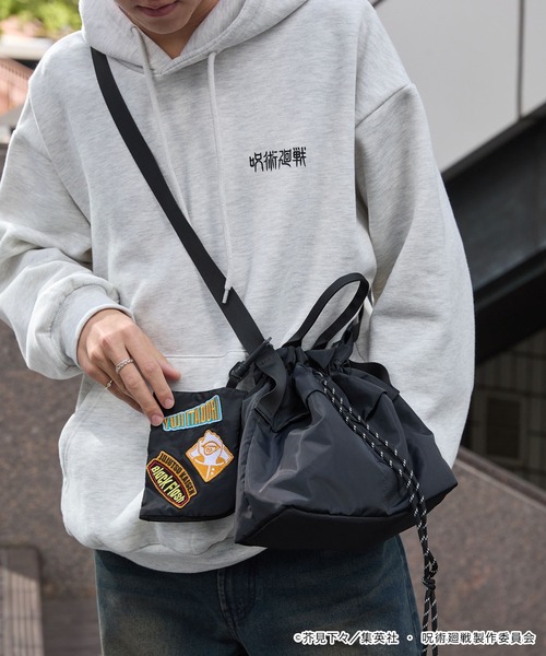 【新品未開封】MAPA 刺繍ショルダーバッグ 呪術廻戦】別注 2WAY ポーチ付き ワッペン刺繍 ドローコード