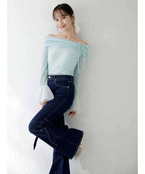 dazzlin(ダズリン)の「バックリボンフルイドパンツ(デニムパンツ・レディース・ブルー/インディゴブルー・SMALL/MEDIUM)」の4枚目の写真