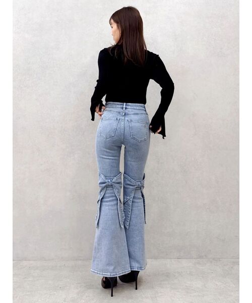 dazzlin(ダズリン)の「バックリボンフルイドパンツ(デニムパンツ・レディース・ブルー/インディゴブルー・SMALL/MEDIUM)」の12枚目の写真