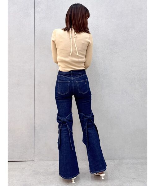 dazzlin(ダズリン)の「バックリボンフルイドパンツ(デニムパンツ・レディース・ブルー/インディゴブルー・SMALL/MEDIUM)」の19枚目の写真