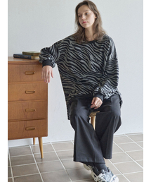 Zebra Oversize Knit - GREY