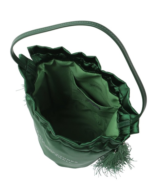 TSURU by Mariko Oikawa（ツルバイマリコオイカワ）の「TSURU by Mariko Oikawa / Lennon(サテン巾着バッグ WB-1264390)（ハンドバッグ・レディース・グリーン・FREE）」の8枚目の写真
