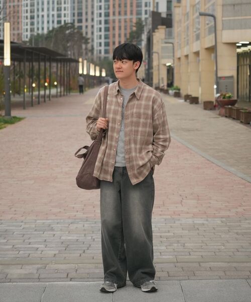 eastserviceshop(イーストサービスショップ)の「ESSウォッシュワイドデニムパンツ - グレー(デニムパンツ・レディース・グレー・FREE/48/50)」の5枚目の写真