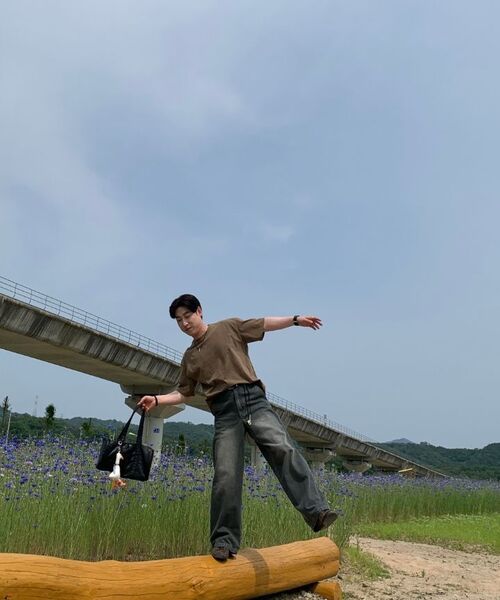 eastserviceshop(イーストサービスショップ)の「ESSウォッシュワイドデニムパンツ - グレー(デニムパンツ・レディース・グレー・FREE/48/50)」の9枚目の写真