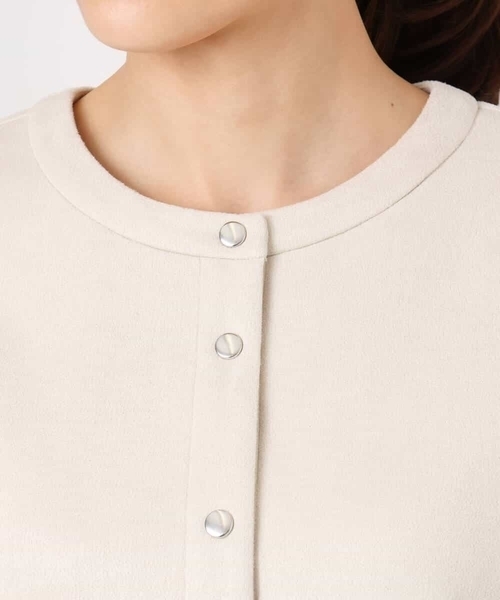 MK MICHEL KLEIN（エムケーミッシェルクラン）の「フェイクスウェード ドット釦ジャケット/洗える（ノーカラージャケット・レディース・グレー/アイボリー・38）」の18枚目の写真