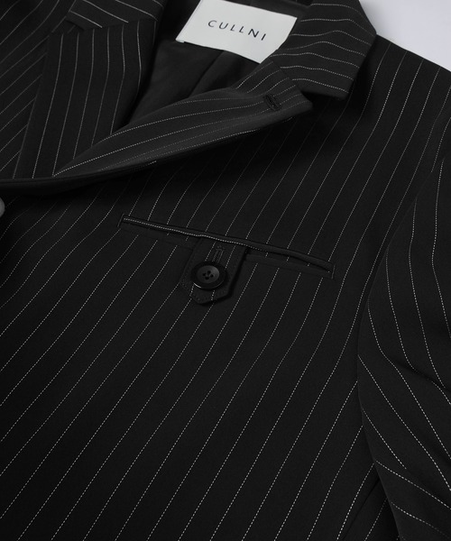 CULLNI（クルニ）の「Stripe Double Cloth Button-Tab Pocket Tailored Jacket（テーラードジャケット・メンズ・ネイビー/ブラック・0/1/2）」の16枚目の写真