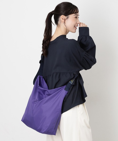 POLO RALPH LAUREN（ポロ ラルフ ローレン）の「ショルダーレインバッグ 撥水 防水 ロゴワンポイント刺繍（ショルダーバッグ・レディース・ブラック/ネイビー/パープル/ベージュ・FREE）」の6枚目の写真