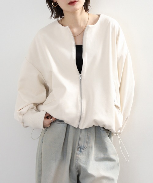 atONE(アットワン)の「スエードポンチ裾バルーンリブブルゾン(その他アウター・レディース・オフホワイト/ベージュ/スミクロ・F)」の6枚目の写真