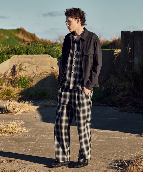 MEN'S BIGI(メンズビギ)の「【Lloyd Footwear/ロイドフットウエア】別注 モカシンシューズ(モカシン/デッキシューズ・メンズ・ブラック/ブラウン・01/02)」の18枚目の写真