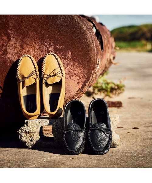 MEN'S BIGI(メンズビギ)の「【Lloyd Footwear/ロイドフットウエア】別注 モカシンシューズ(モカシン/デッキシューズ・メンズ・ブラック/ブラウン・01/02)」の8枚目の写真