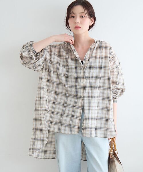 le.coeur blanc(ルクールブラン)の「《WEB限定アイテム》シアーガーゼバックギャザーチェックシャツ(シャツ/ブラウス・レディース・ブラック系その他/ブルー系その他2/ベージュ系その他2・38)」の20枚目の写真