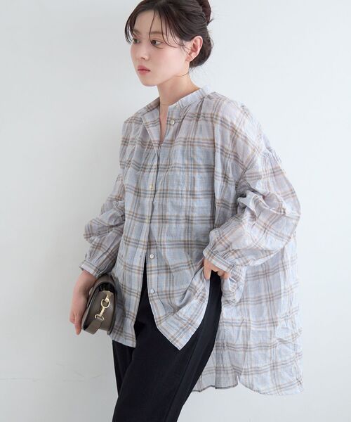 le.coeur blanc(ルクールブラン)の「《WEB限定アイテム》シアーガーゼバックギャザーチェックシャツ(シャツ/ブラウス・レディース・ブラック系その他/ブルー系その他2/ベージュ系その他2・38)」の13枚目の写真