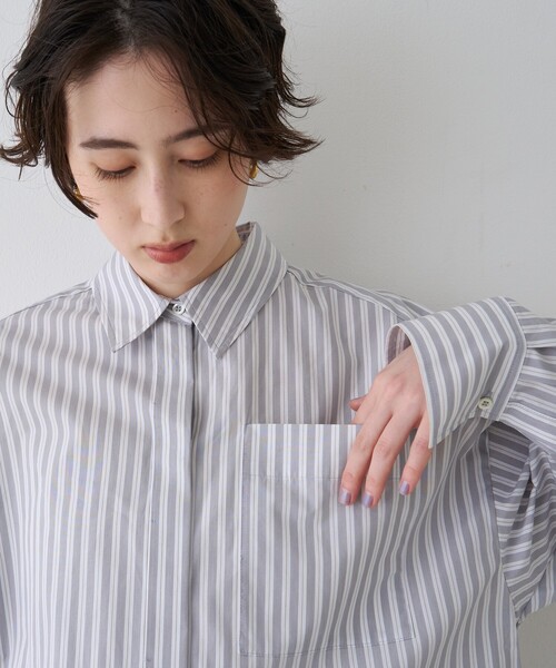 Rouge vif Anna（ルージュヴィフアンナ）の「コットンマルチストライプビッグシャツ/オーバーサイズ/メンズライク/春服/大人カジュアル/手洗い可能（シャツ/ブラウス・レディース・グレー/サックスブルー・フリー）」の19枚目の写真