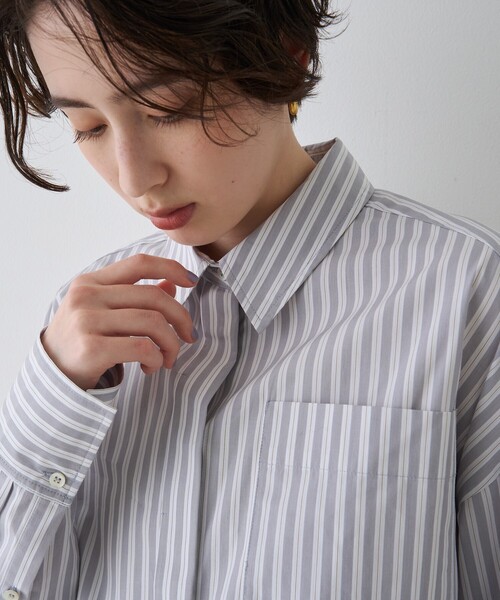 Rouge vif Anna（ルージュヴィフアンナ）の「コットンマルチストライプビッグシャツ/オーバーサイズ/メンズライク/春服/大人カジュアル/手洗い可能（シャツ/ブラウス・レディース・グレー/サックスブルー・フリー）」の20枚目の写真