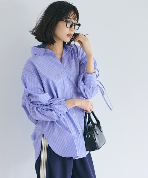 coca(coca)(コカ)の「袖シャーリングシャツ(シャツ/ブラウス・レディース・ブルー/アイボリー・L/M/S)」の4枚目の写真