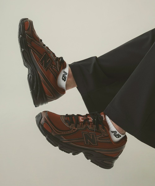NEW BALANCE(ニューバランス)の「740(スニーカー・メンズ・ホワイト/ブラウン・22.5cm/23.0cm/23.5cm/24.0cm/24.5cm/25.0cm/25.5cm/26.0cm/26.5cm/27.0cm/27.5cm/28.0cm/28.5cm/29.0cm)」の6枚目の写真