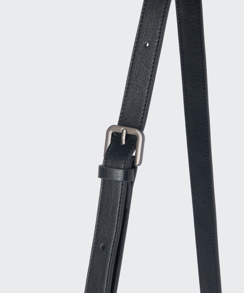 MUSINSA STANDARD（ムシンサスタンダード）の「シンセティックレザーラウンドショルダーバッグ[ブラック]（ショルダーバッグ・メンズ・その他・FREE）」の22枚目の写真