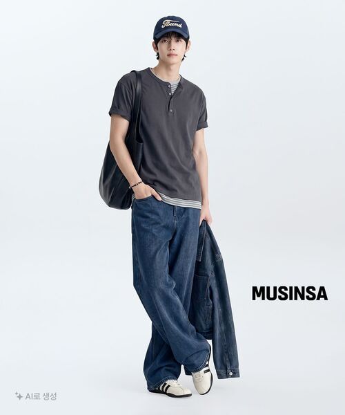 MUSINSA STANDARD（ムシンサスタンダード）の「シンセティックレザーラウンドショルダーバッグ[ブラック]（ショルダーバッグ・メンズ・その他・FREE）」の3枚目の写真