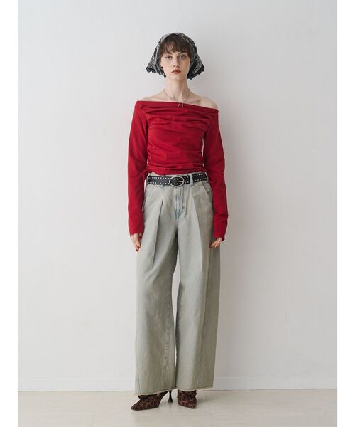 jouetie（ジュエティ）の「オフショルギャザーカットソー（Tシャツ/カットソー・レディース・ブラック/オフホワイト/レッド・MEDIUM）」の7枚目の写真