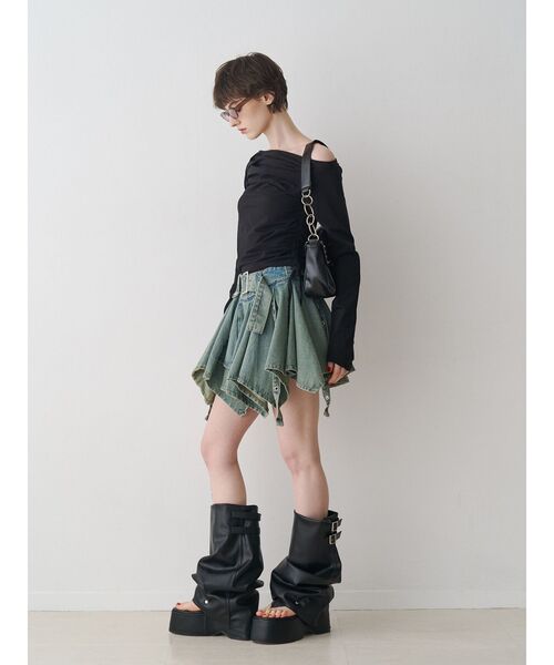 jouetie（ジュエティ）の「オフショルギャザーカットソー（Tシャツ/カットソー・レディース・ブラック/オフホワイト/レッド・MEDIUM）」の14枚目の写真