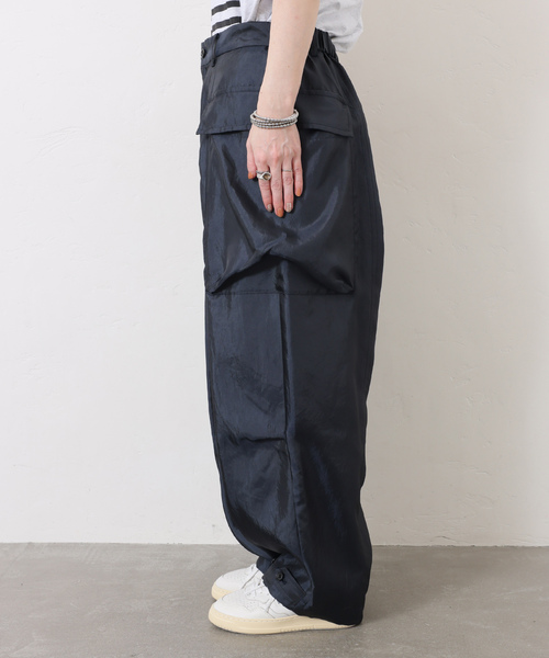 JOURNAL STANDARD LUXE(ジャーナルスタンダード ラックス)の「ヴィンテージツイル カーゴパンツ(カーゴパンツ・レディース・カーキ/ネイビー・FREE)」の16枚目の写真