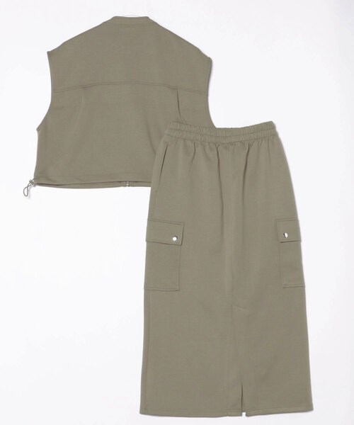 ketty（ケティ）の「ダンボールニットベスト×スカート2ピース≪洗濯機で洗える≫（ワンピース・レディース・カーキ/ベージュ/ダークグレー・M）」の4枚目の写真