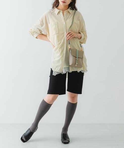 RODE SKO（ロデスコ）の「縦型フラップポシェット（ショルダーバッグ・レディース・ライトブルー/ブラック/ベージュ・ONE）」の15枚目の写真