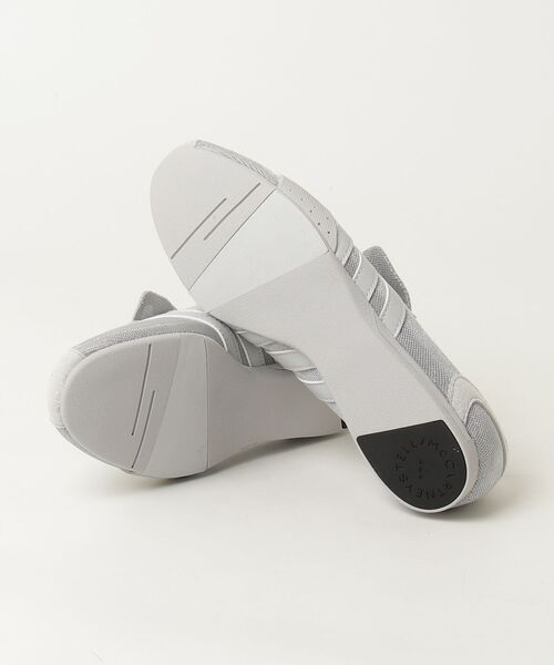 adidas by Stella McCartney(アディダスバイステラマッカートニー)の「aSMC SPW 76 METALLIC【adidas by Stella McCartney】 / アディダス adidas(スニーカー・レディース・グレー・25.5cm/25.0cm/24.5cm/24.0cm/23.5cm/23.0cm/27.5cm/27.0cm/26.5cm/26.0cm/22.5cm)」の6枚目の写真