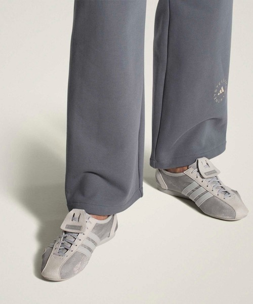 adidas by Stella McCartney(アディダスバイステラマッカートニー)の「aSMC SPW 76 METALLIC【adidas by Stella McCartney】 / アディダス adidas(スニーカー・レディース・グレー・25.5cm/25.0cm/24.5cm/24.0cm/23.5cm/23.0cm/27.5cm/27.0cm/26.5cm/26.0cm/22.5cm)」の4枚目の写真