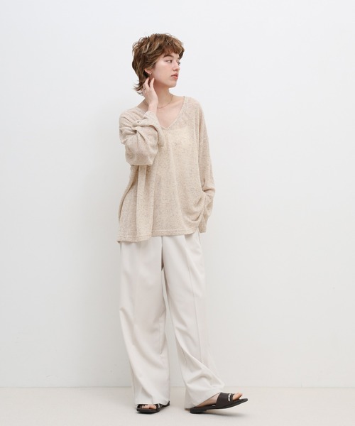 select MOCA(セレクトモカ)の「メランジVネックシアールーズカットソー(ニット/セーター・レディース・ブラウン/ライトベージュ/グレー・FREE)」の19枚目の写真