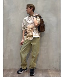 Desigual（デシグアル）の「コラージュ パッチプリント 半袖シャツ（シャツ/ブラウス）」