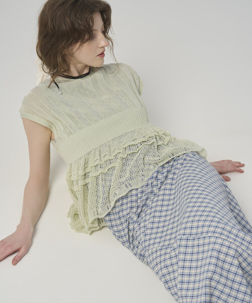 Firsthand（ファーストハンド）の「Firsthand/ファーストハンド ジャパンメイド ホールガーメント ペプラム トップス（ニット/セーター・レディース・ブラック/ブルーグリーン/ラベンダー・FREE）」の4枚目の写真